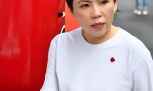 涉贪腐被带走、败光20亿、移民改国籍，邓亚萍身上的谣言太离谱