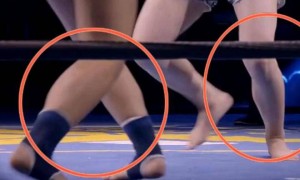 史上最尬的穿帮镜头:迪丽热巴我忍了,关晓彤这个太明显了吧