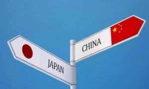 头号帮手到位！高市发信号，日本要强登钓鱼岛，中国海警带炮守疆